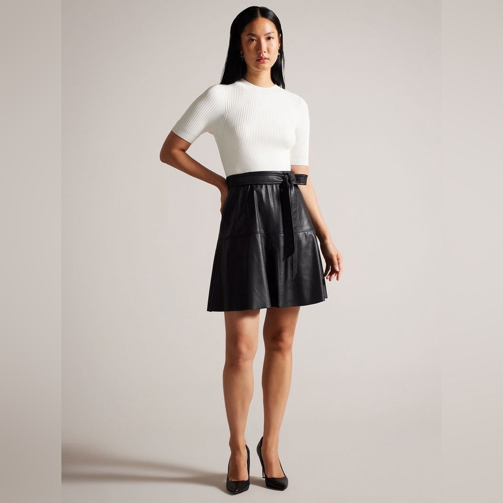 Ted Baker Oliyia Short Sleeve A Line Mini Dress sz2 US 6